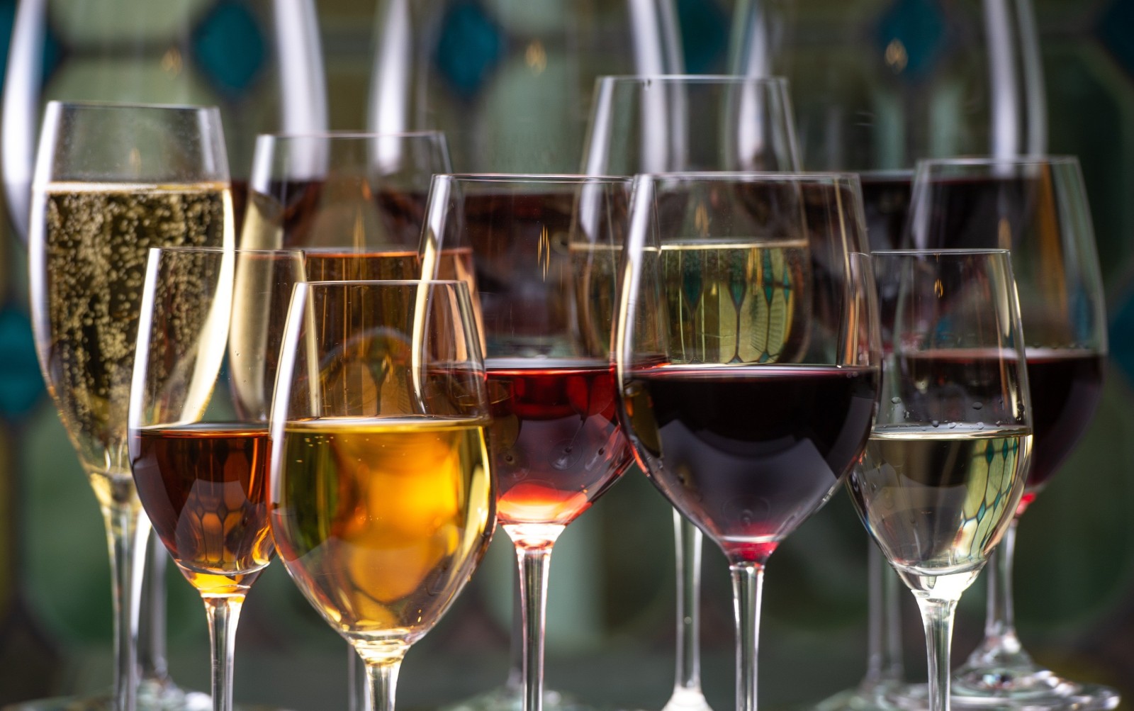 Produzione globale di vino rosso in calo del 25% dal 2004 - Meno vino rosso in Europa, crescita all'estero